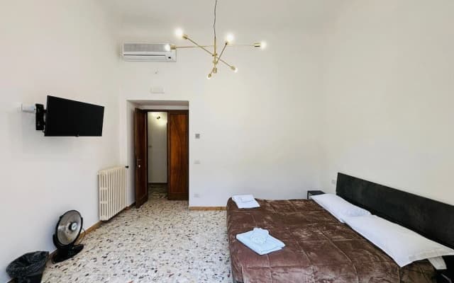Great Central Apartment - photo 4