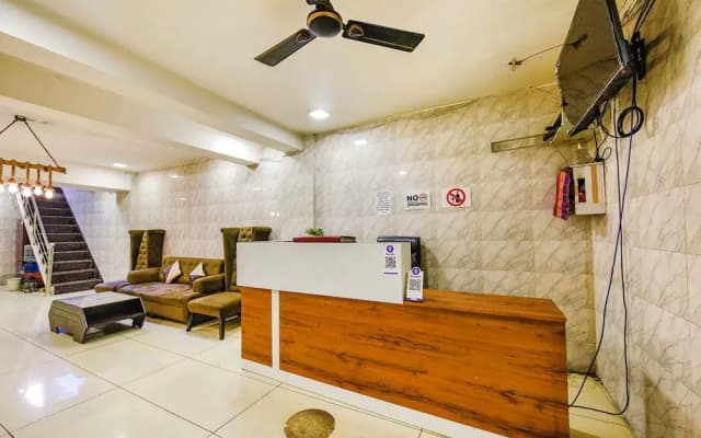FabExpress Santosh Residency - photo 2
