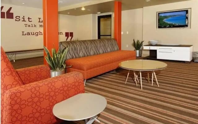 The 5600 Wilshire Boulevard - photo 4