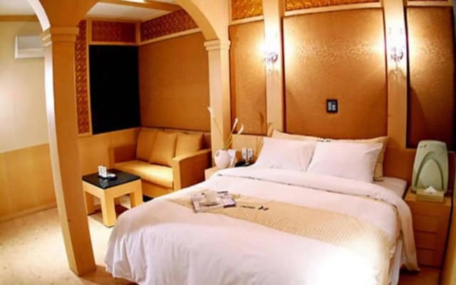 Hotel M - photo 5