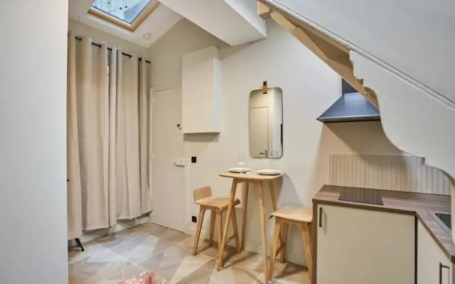 Charmant Studio Duplex Beaubourg Le Marais - photo 4