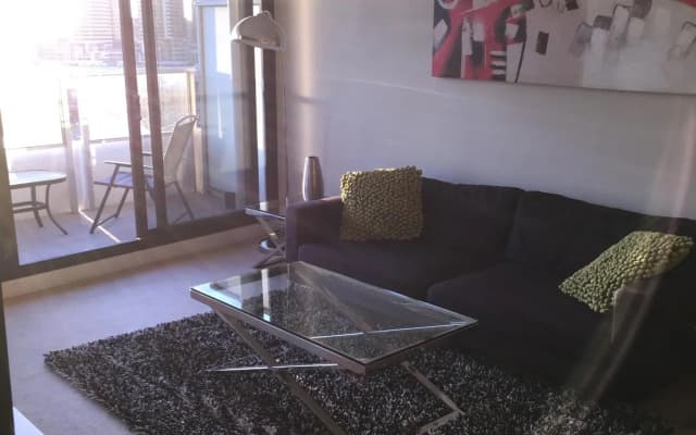 Readyset Apartments Stadium South - photo 2