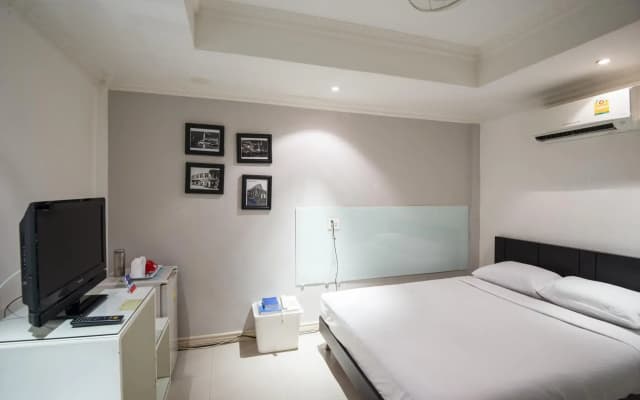 Prince House - photo 4