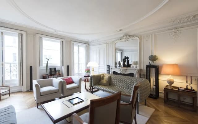 Charming Haussmannian - photo 3