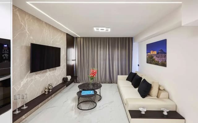 Kallimarmaro M M Smart Suite by Superhost Hub - photo 2
