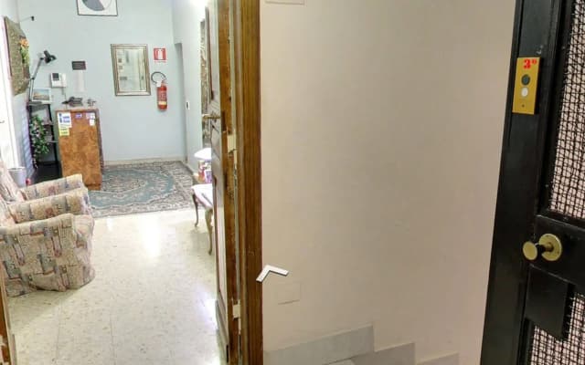 Hotel Sandra - photo 3