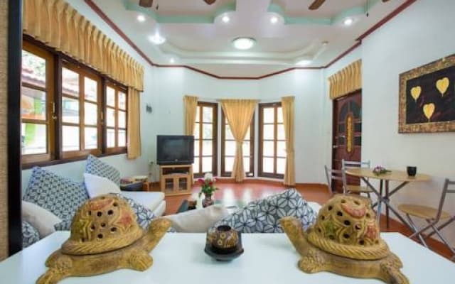 Hassipi House - photo 2