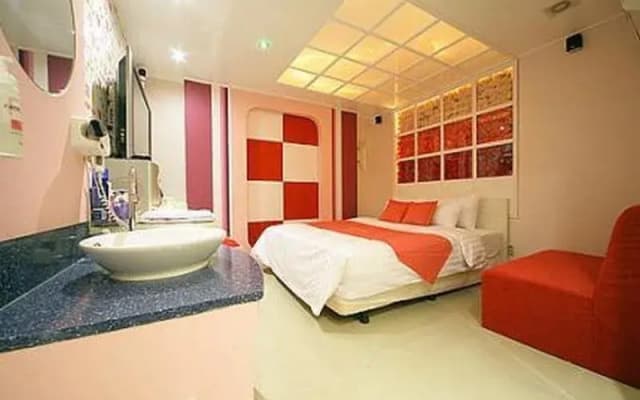 Ezen Hotel - photo 4