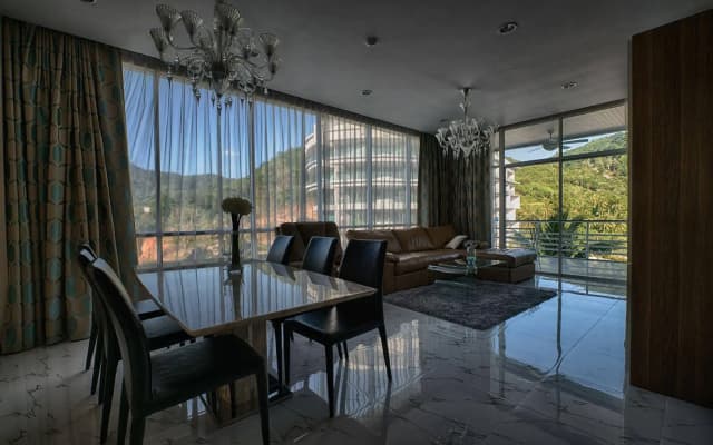 Luxury Apartment at Karon Hill - photo 5