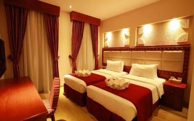 Al Liwan Suites Rawdat Al Khail - photo 3