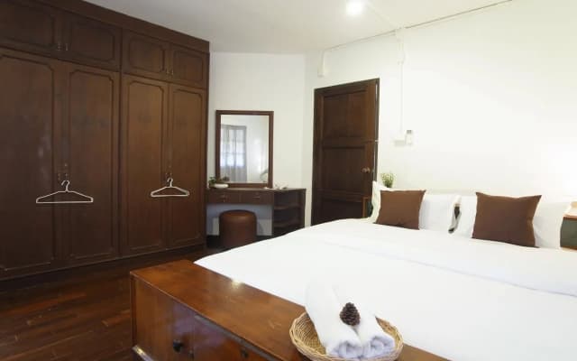Squirrel Hostel - photo 2