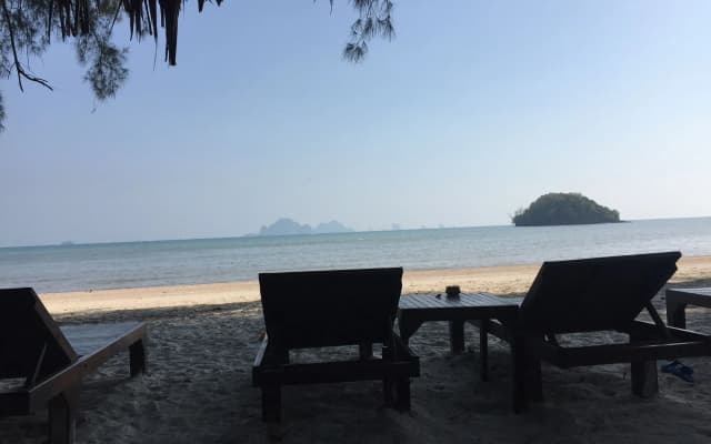 PAN Beachfront Resort Krabi - photo 3