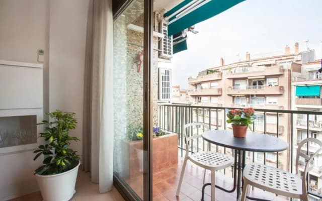 Rosselló Apartment - photo 2