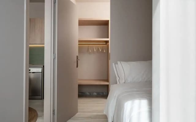 Num Suites & Lofts Athens - photo 4