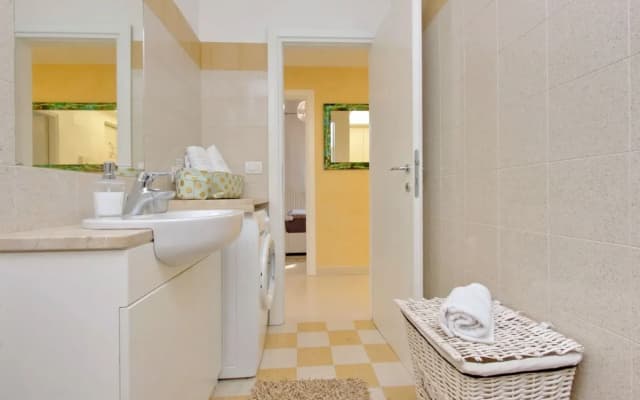 San Calisto Apartment - photo 3