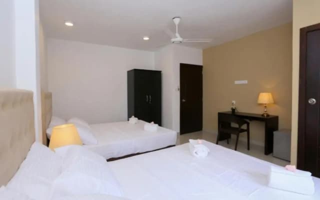 5 @ Rodney Place - photo 4