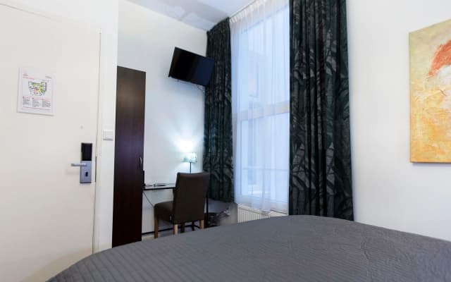 Quentin Canal House Hotel - photo 3