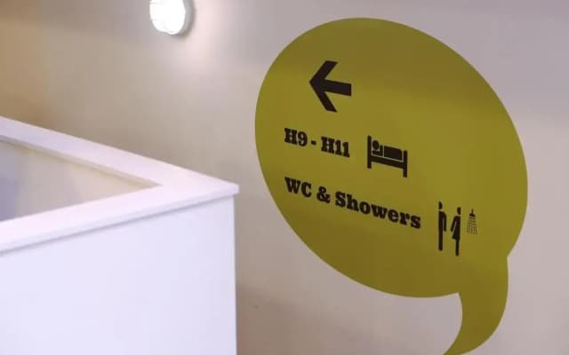Hola Hostal Eixample - Hostel - photo 5
