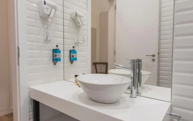 Chiado Cosmopolitan Apartments - photo 5
