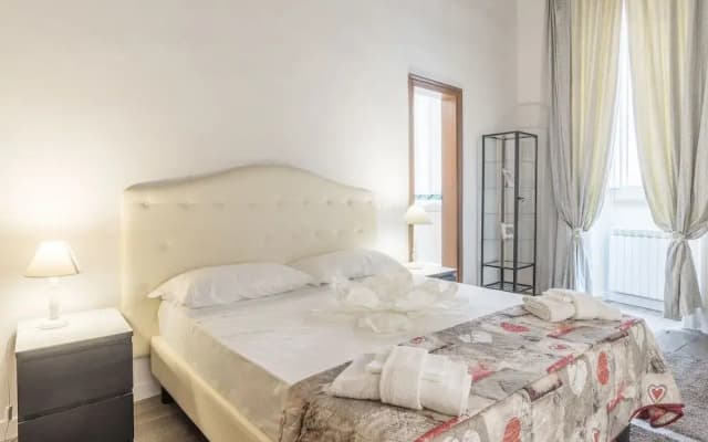 Pantheon Charming Apartment - photo 4