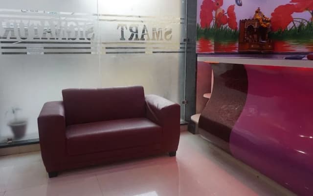 Hotel Continental Plaza - photo 2