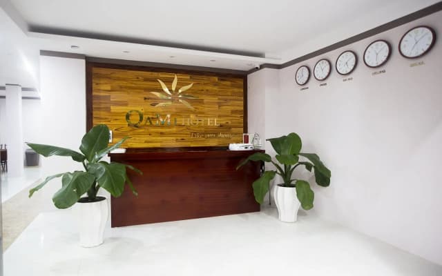 QaMi Hotel - photo 2