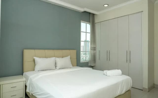 Comfy 1Br At Bellezza Apartment - photo 5