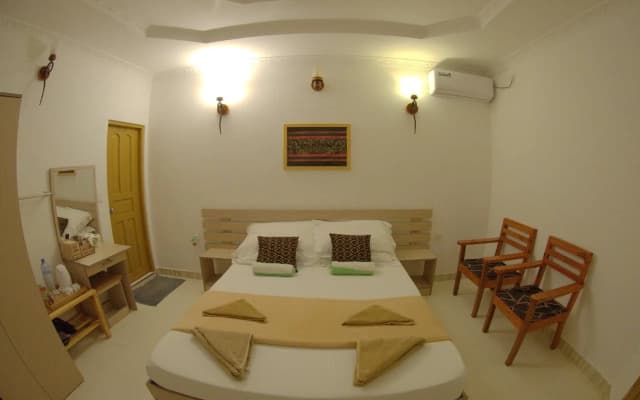Equity Beach Inn - photo 3