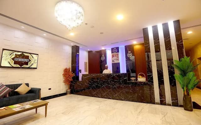 Golden Crown Hotel Al Seeb Muscat - photo 2