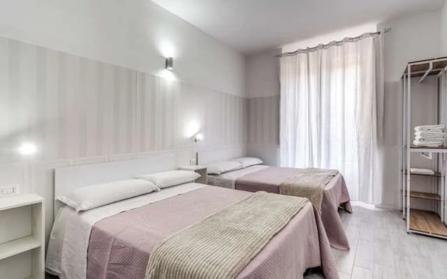 Altadomus Roma Guesthouse - photo 4