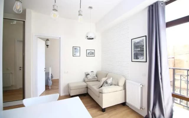Avlabari Apartment - photo 4
