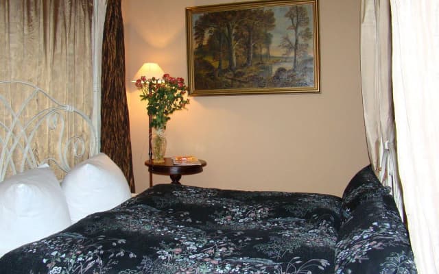 Alte Galerie Hotel - photo 2
