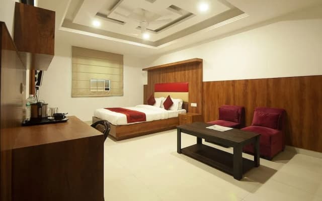 Hotel Urban Luxury - photo 3