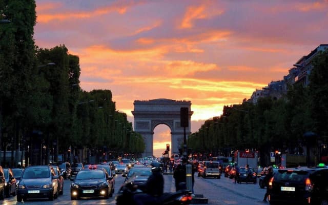 Luxury A/C Apt - 10p/4bdr - Arc de Triomphe - photo 3