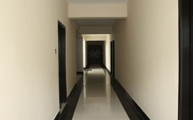 Fiorini Hotel - photo 4
