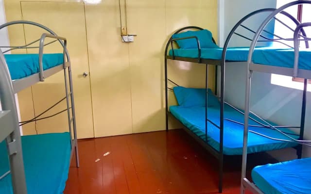 B&L Islanders Inn - Hostel - photo 3