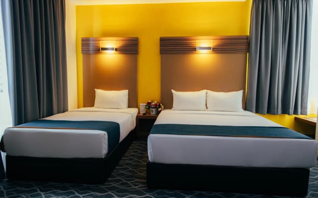 Hotel Sentral Kuantan @ Riverview City Centre - photo 4