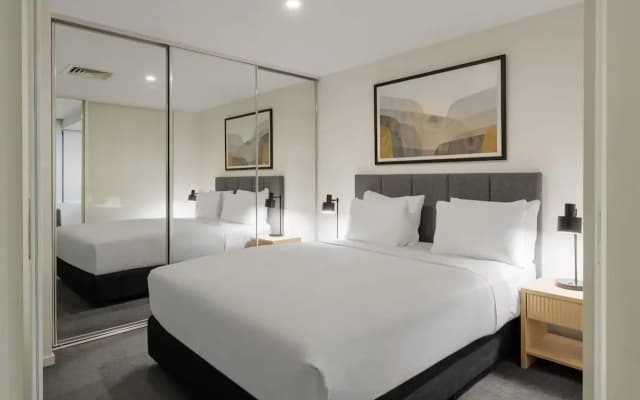 Oaks Melbourne Flemington Suites - photo 4
