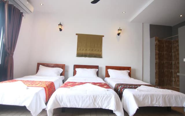 Chan Angkor Boutique - photo 2