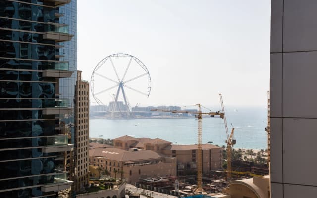 Apartment With Stunning Views In Dubai Marina - photo 4