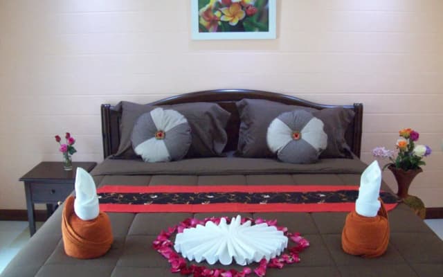 Thai Smile Bungalow - photo 3