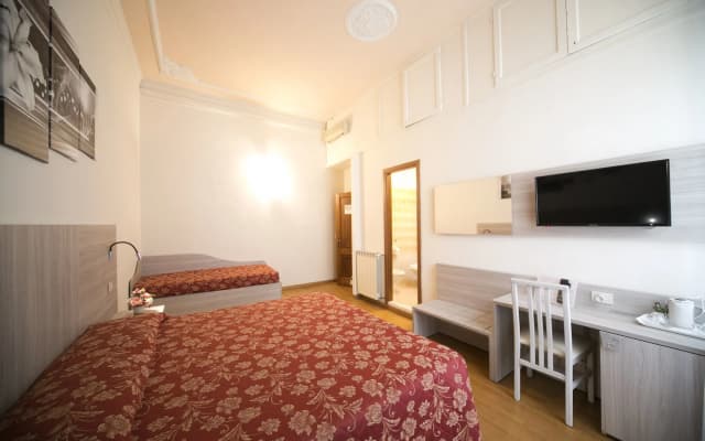 Lilium Hotel - photo 3