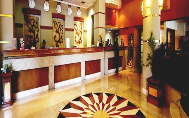 Maharadja Hotel - photo 2