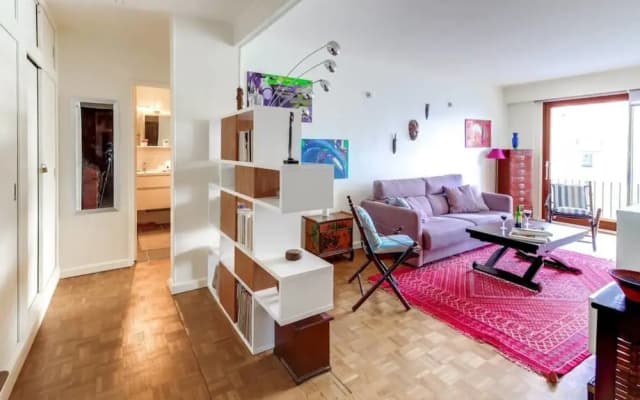 Spacious Apartment Near Exhibition Park - photo 2