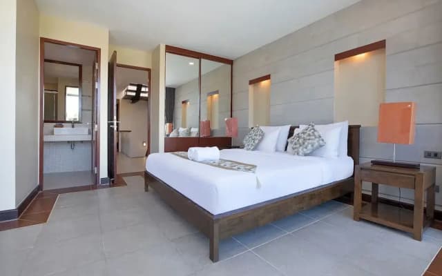Designer 3BR Pool Access Villa Argent 8 - photo 5