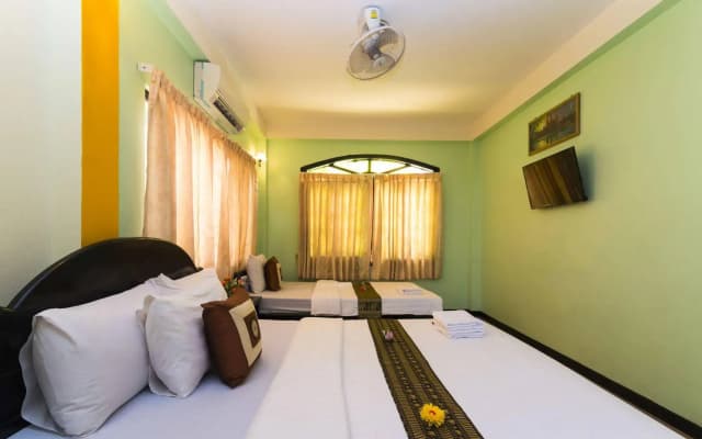 Happy Zone Hostel - photo 5