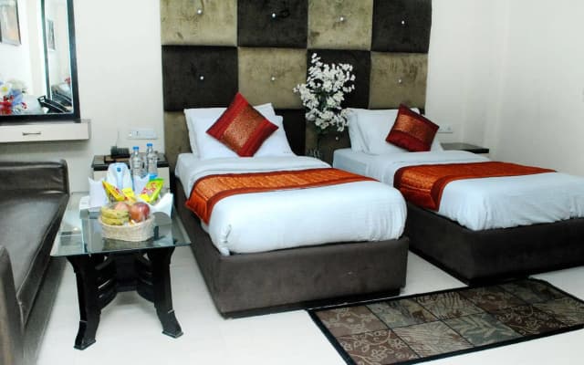 The Gold Inn Paharganj - photo 4