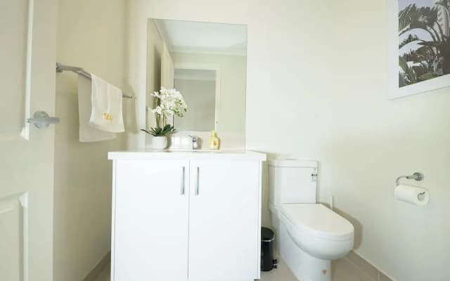 Luxury Waterfront SpaciousHouse Lakeview - photo 3