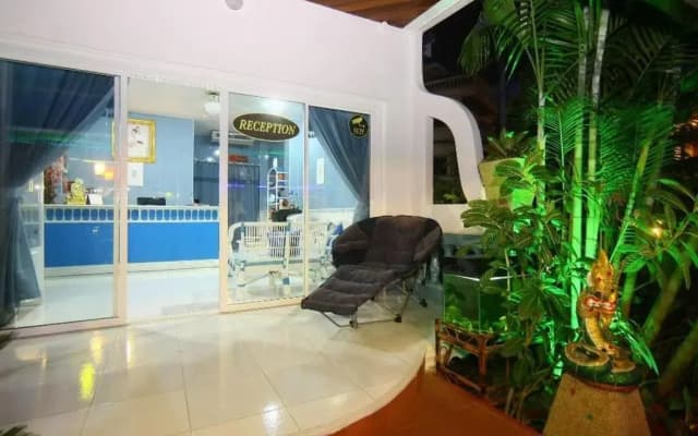 Patong Sunbeach Mansion - photo 2