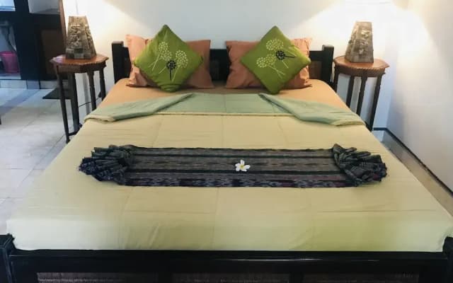 Suastika Bed and Breakfast - photo 5